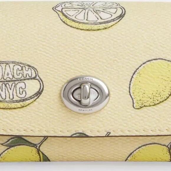 NWT Coach Sunglass Case With Lemon Print Garden Glade Multi CAP11 - Picture 6 of 6